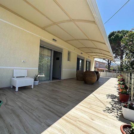 Arial Trinity Suites Vlorë 외부 사진