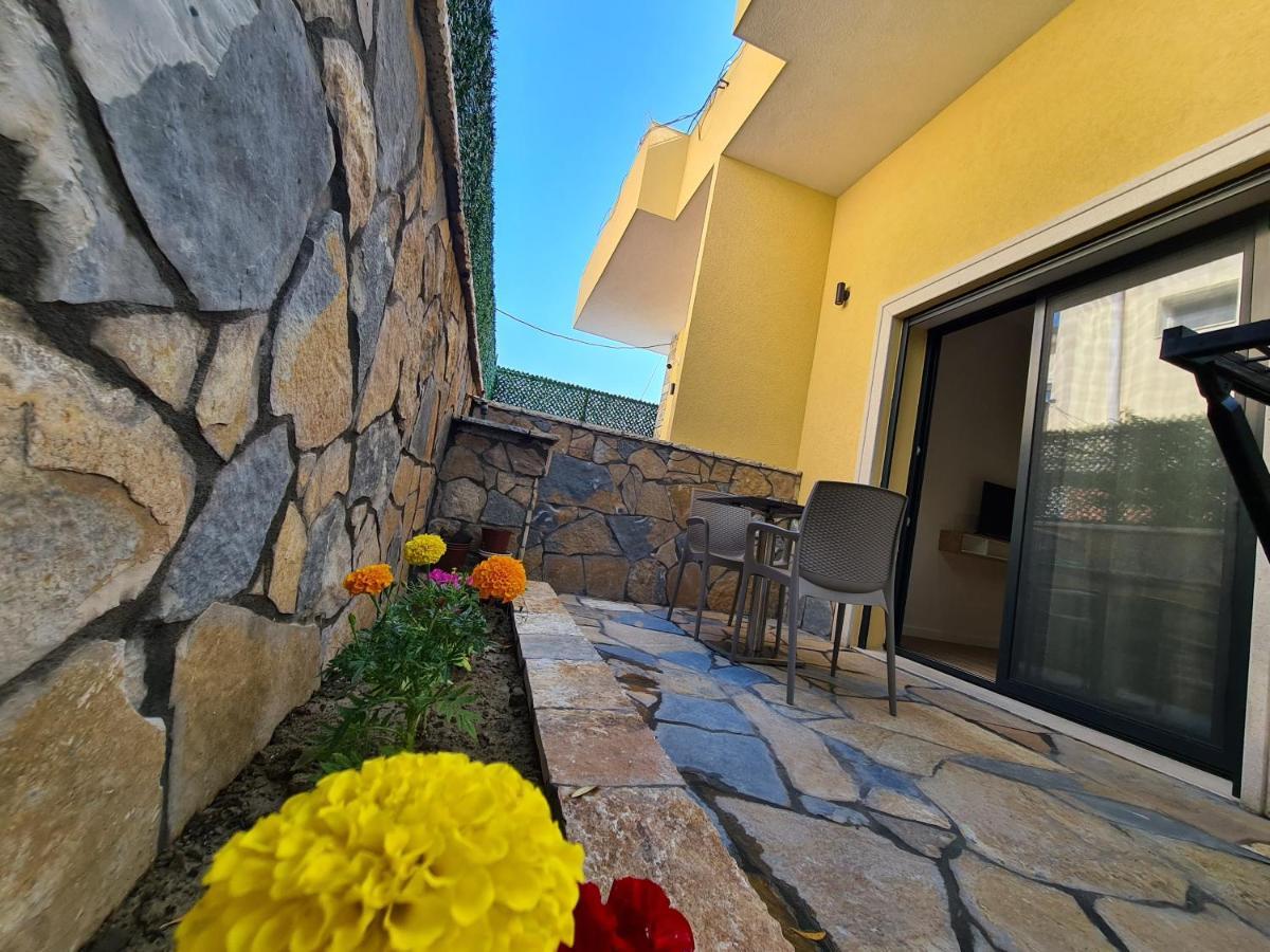 Arial Trinity Suites Vlorë 외부 사진