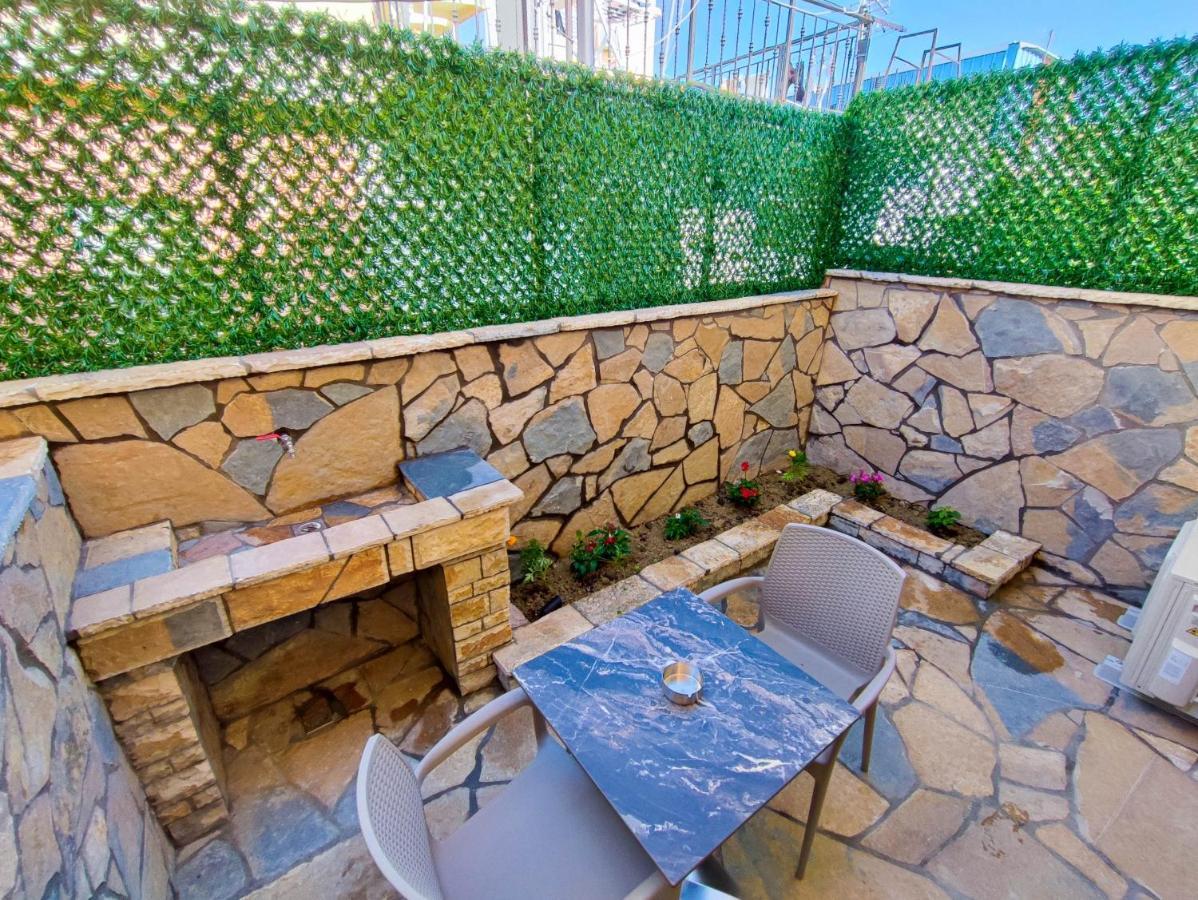 Arial Trinity Suites Vlorë 외부 사진
