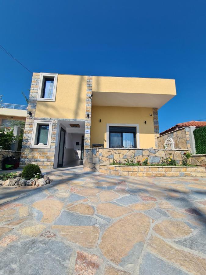 Arial Trinity Suites Vlorë 외부 사진