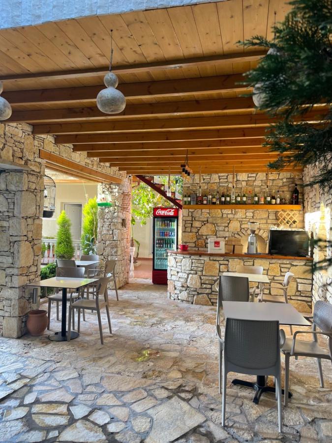 Arial Trinity Suites Vlorë 외부 사진