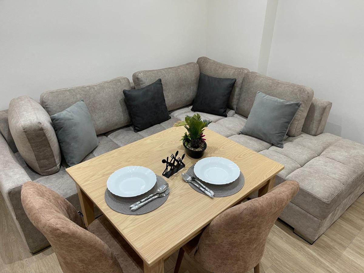 Arial Trinity Suites Vlorë 외부 사진
