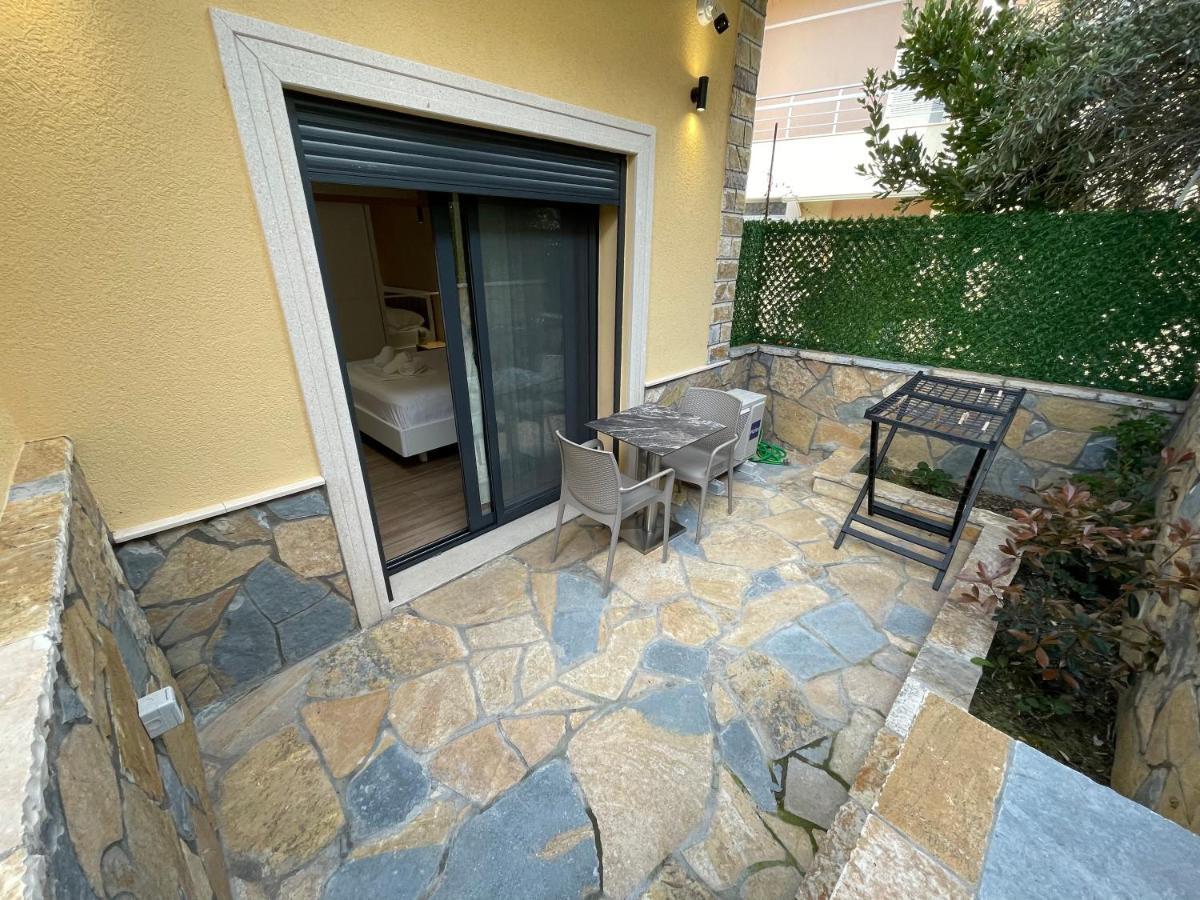Arial Trinity Suites Vlorë 외부 사진
