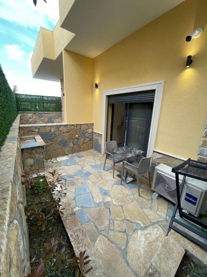 Arial Trinity Suites Vlorë 외부 사진