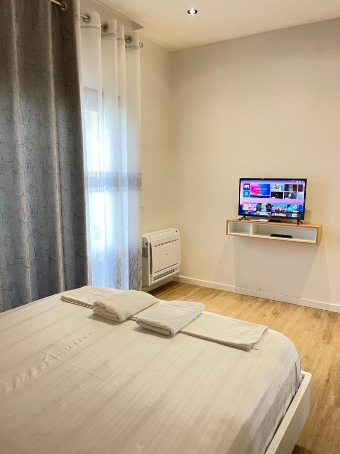 Arial Trinity Suites Vlorë 외부 사진