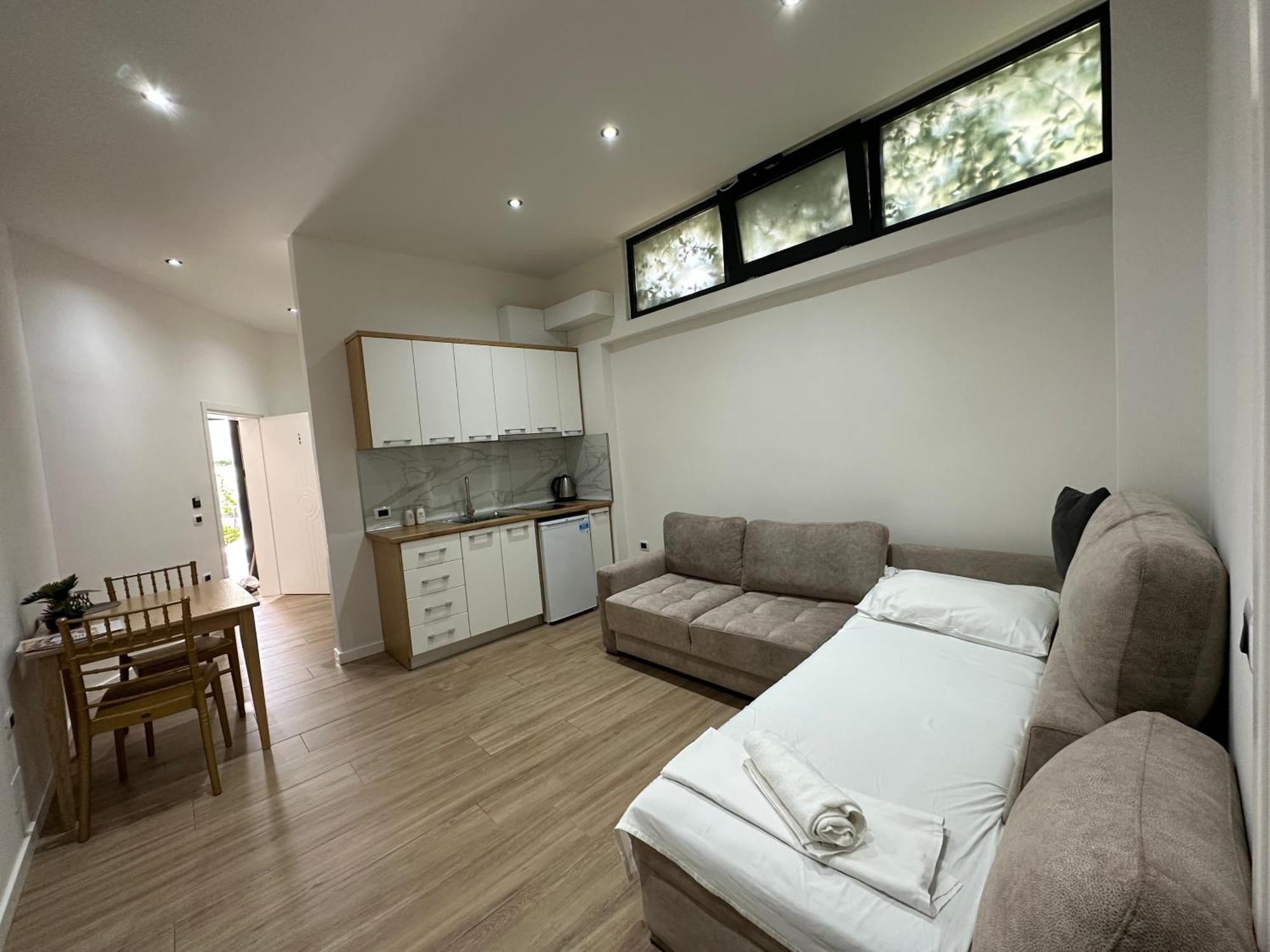 Arial Trinity Suites Vlorë 외부 사진
