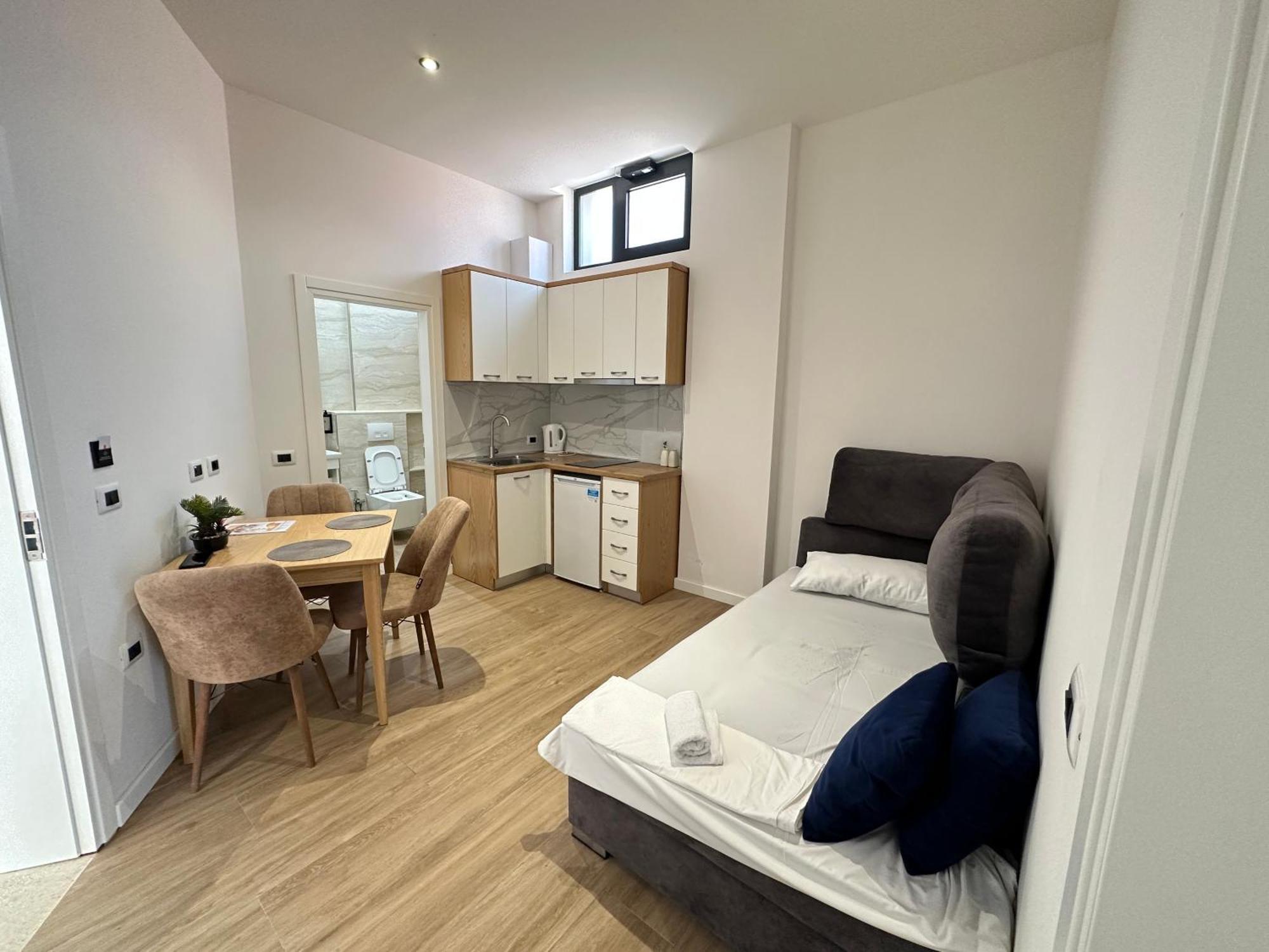 Arial Trinity Suites Vlorë 외부 사진