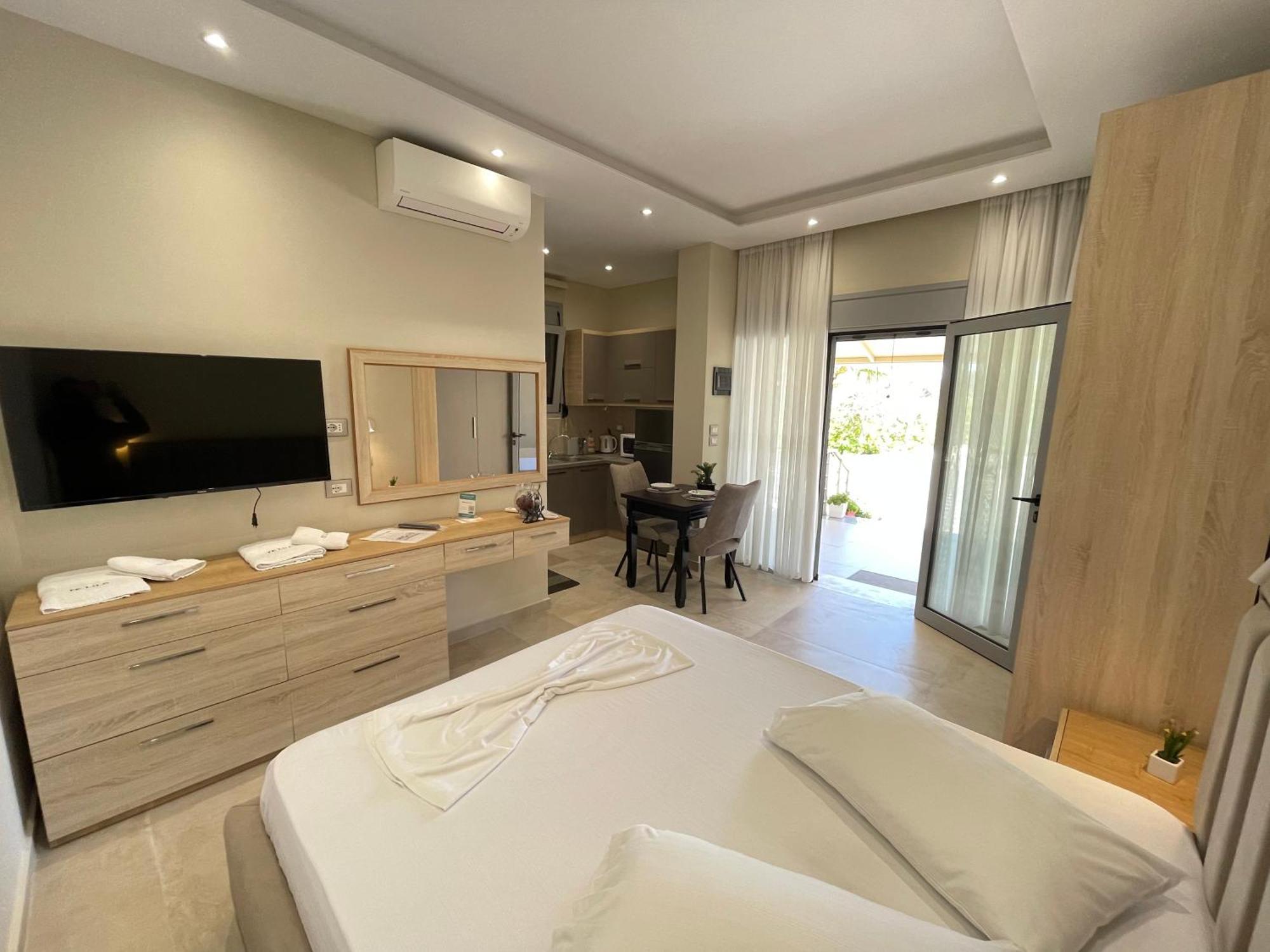 Arial Trinity Suites Vlorë 외부 사진
