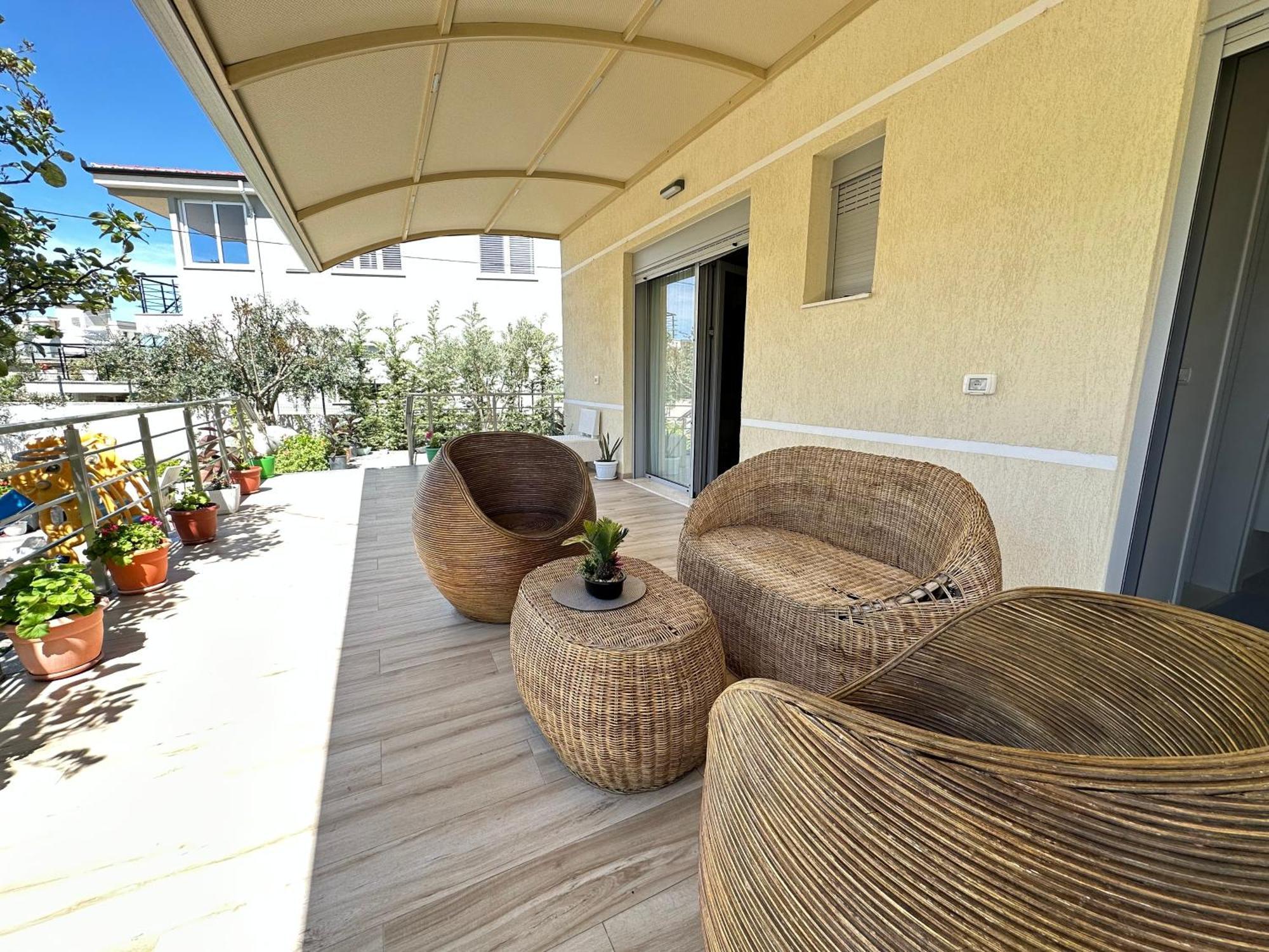 Arial Trinity Suites Vlorë 외부 사진