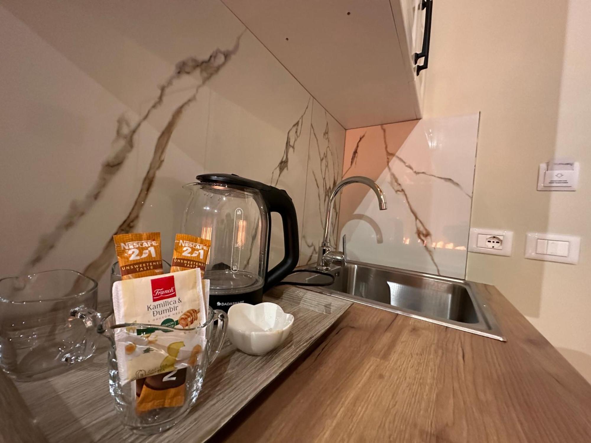 Arial Trinity Suites Vlorë 외부 사진